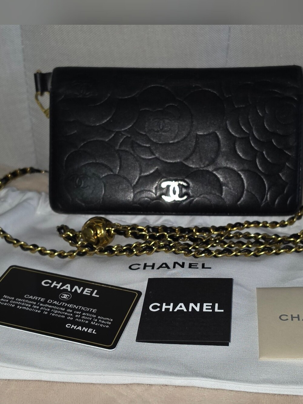Auth CHANEL Long Black Leather Wallet With Added Chain